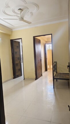 1 BHK + Study Room Builder Floor For Rent in Saket