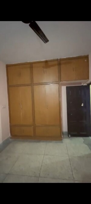 2 BHK Independent House For Rent in Alpha Ii Greater Noida