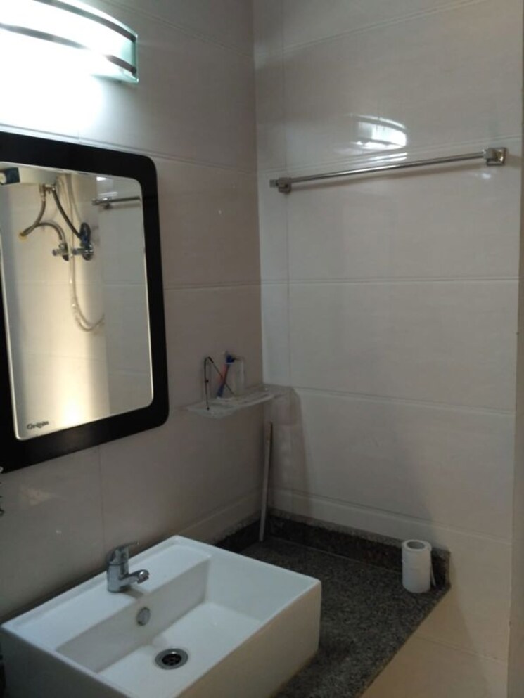 Bathroom, arihant-arden 3 Bedroom 1375 Sq.Ft. Apartment In Sector 1 Greater Noida Greater Noida 9854359
