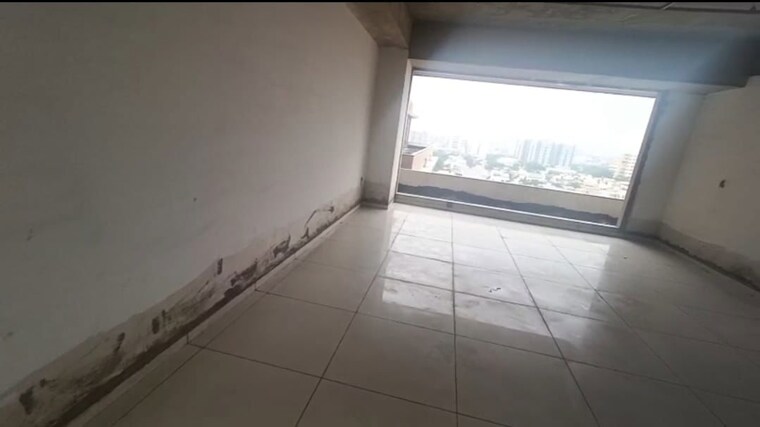 Balcony, vastrapur Commercial Office Space 1000 Sq.Ft. In Vastrapur Ahmedabad 9917372