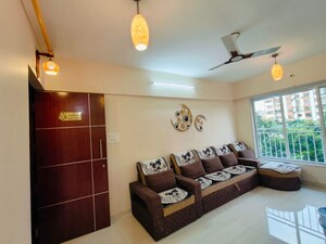 Furnished Amenities in 2 BHK Apartment at K Raheja Interface Heights, Malad West – for Sale