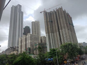 1 BHK Apartment For Rent in Omkar Signet, Malad East