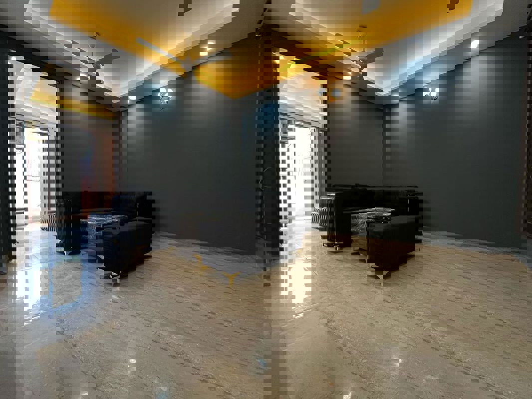 1 BHK + Study Room Builder Floor For Rent in Saket