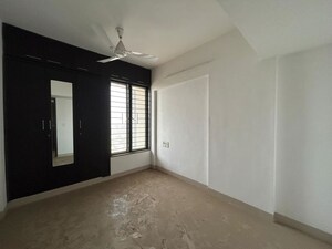 Room in 2 BHK Apartment at Sinhagad Road – for Sale