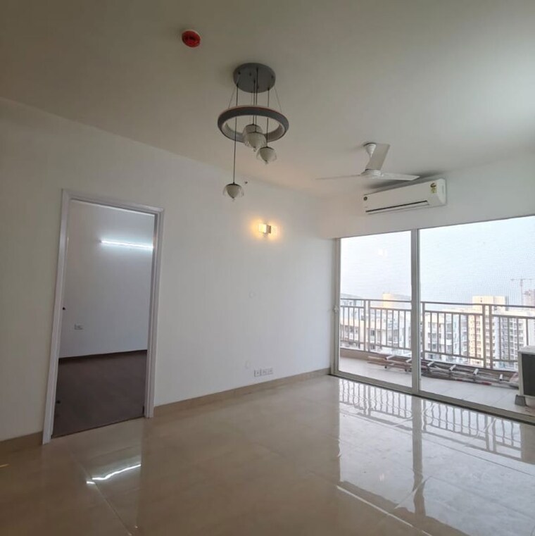 Room, m3m-marina 3 Bedroom 1900 Sq.Ft. Apartment In Sector 68 Gurgaon 9917497