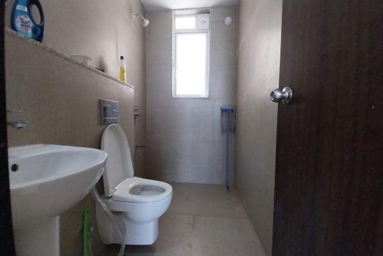 Bathroom, runwal-forests 3 Bedroom 983 Sq.Ft. Apartment In Kanjurmarg West Mumbai 9917416