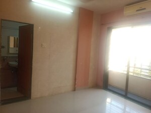 Room in 2 BHK Apartment at Sadguru Complex I, Goregaon East – for Rent