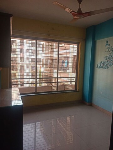 Room in 2 BHK Apartment at Sadguru Complex I, Goregaon East – for Rent