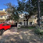 350 Sq.Yd. Plot in Sector 7