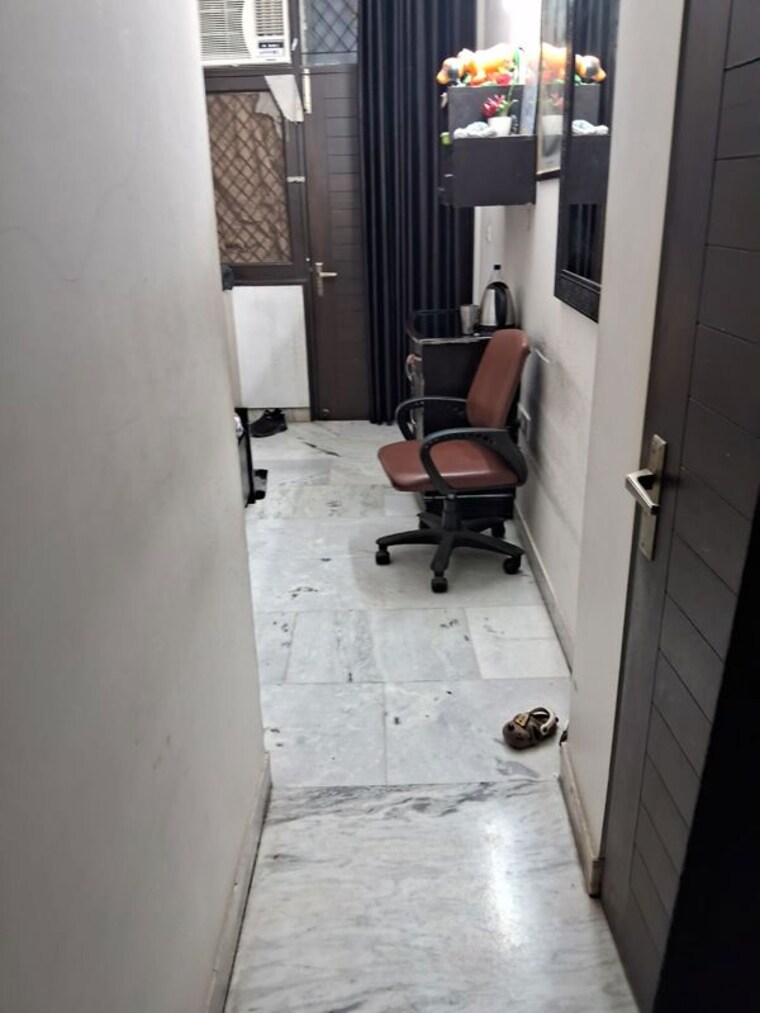 Master Bedroom, malviya nagar 3 Bedroom 1125 Sq.Ft. Builder Floor In Malviya Nagar Delhi 9917529