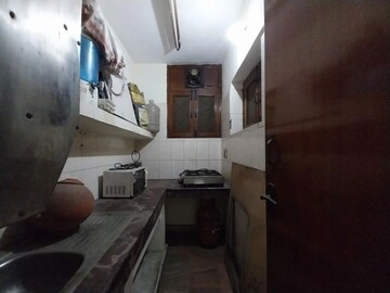 Kitchen in 3.5 BHK Villa at Sector 36 – for Rent