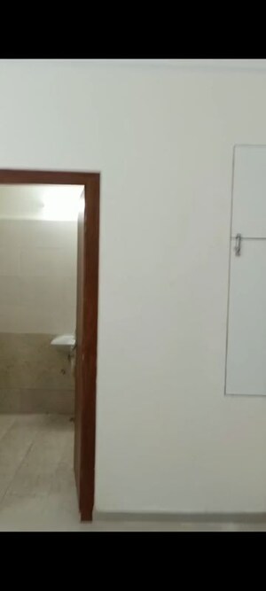 Room in 2 BHK Apartment at Shree Vardhman Green Court, Sector 90 – for Sale