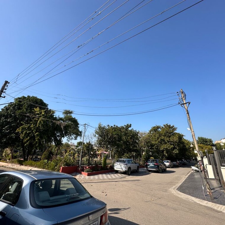 Exterior View, sector 7  500 Sq.Yd. Plot In Sector 7 Panchkula 9917560