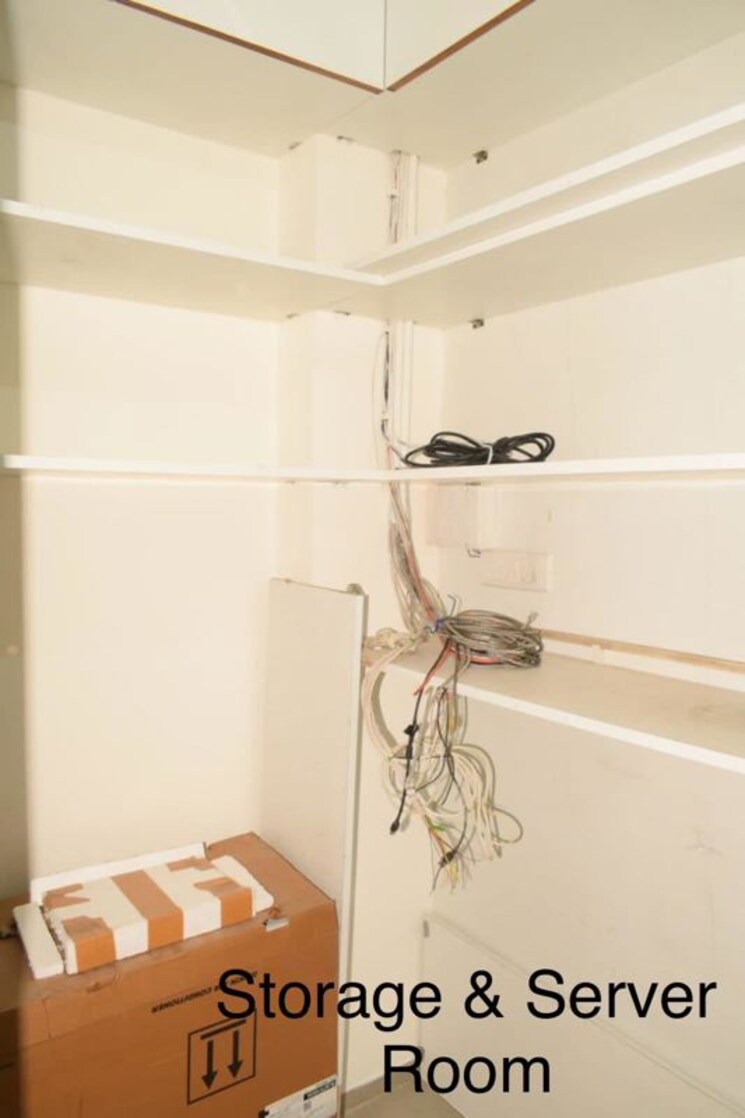 undefined, ellis bridge Commercial Office Space 881 Sq.Ft. In Ellis Bridge Ahmedabad 9917552