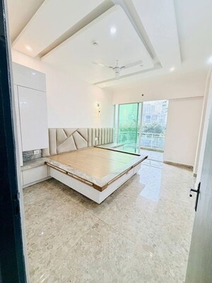 Room in 2 BHK Apartment at JNC The Park, Sector 16c Greater Noida – for Rent