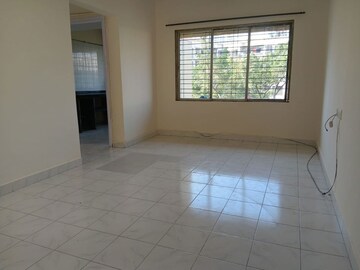 Room in 2 BHK Apartment at Vasant Leela Complex, Vijay Nagari – for Rent