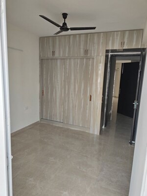 Room in 3 BHK Builder Floor at Signature Global Park 4 and 5, Sohna Sector 36 – for Rent