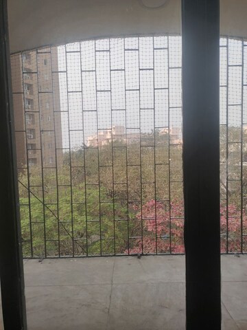 Bathroom in 2 BHK Apartment at Silver Dunes, Prabhadevi – for Rent