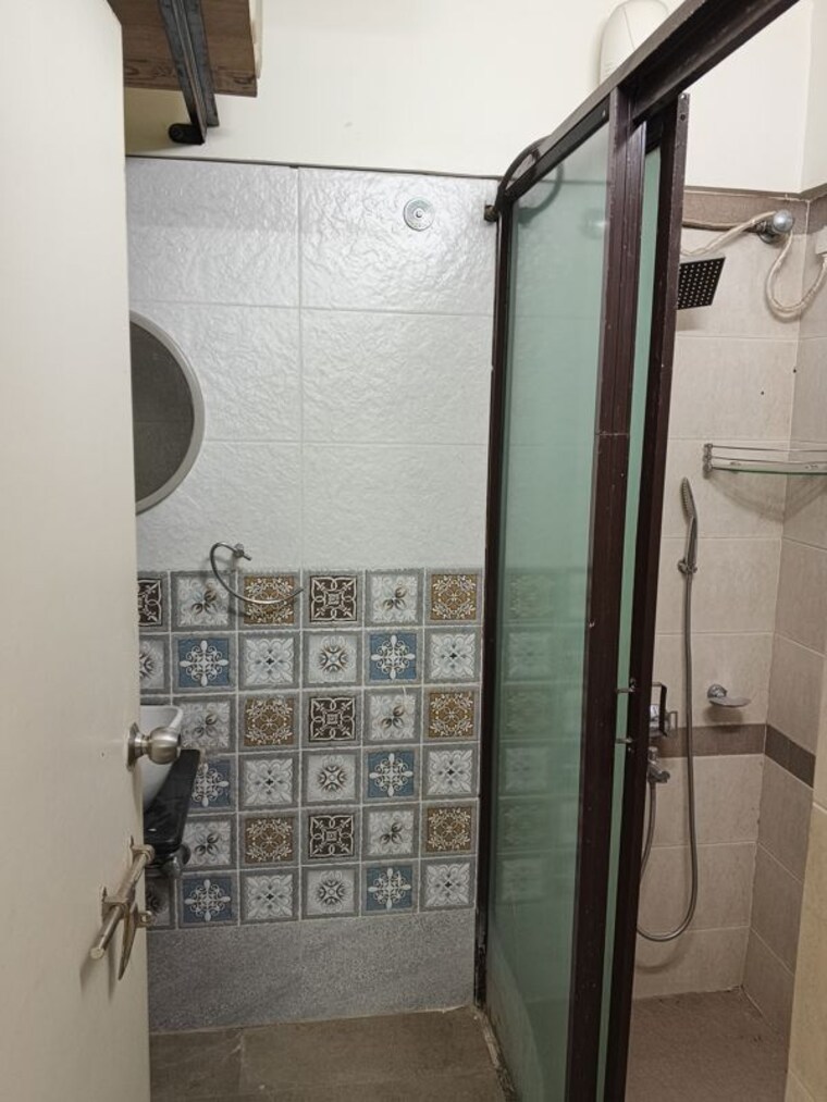 Attached Bathroom, dsk-garden-enclave 3 Bedroom 1500 Sq.Ft. Apartment In Kondhwa Pune 9501875