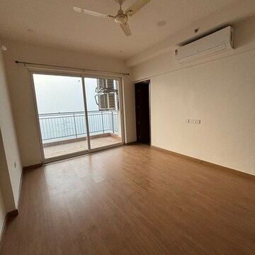 Room in 2 BHK Apartment at Godrej Meridien, Mohammad Heri Village – for Rent