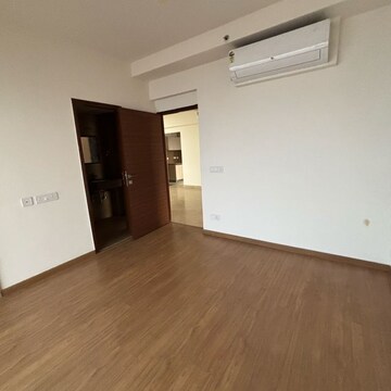 Room in 2 BHK Apartment at Godrej Meridien, Mohammad Heri Village – for Rent