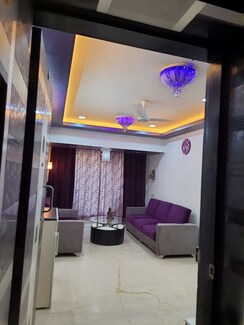 1 BHK Apartment For Rent in Satellite Royale