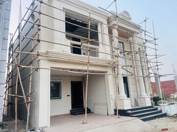 5 BHK Villa For Sale in Kisan Path