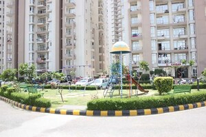 Studio Apartment For Sale in Supertech Czar Suites, Omicron I Greater Noida