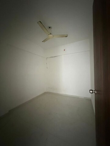 Room in 3 BHK Apartment at Somani Towers, Punawale – for Rent