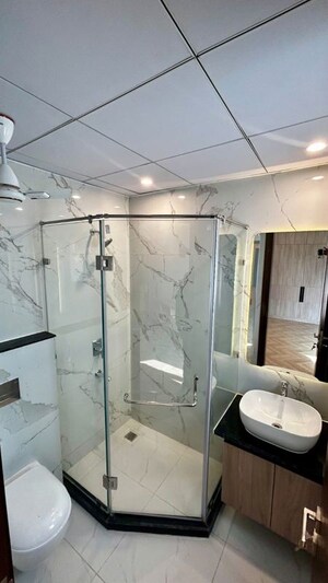 Master Bedroom in 3 BHK Apartment at Raj One Good Earth, Sector 71 – for Rent