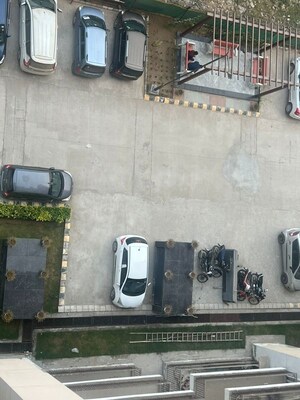 Kitchen in 2.5 BHK Apartment at Imperia Esfera, Sector 37c – for Rent