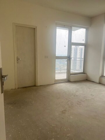 2.5 BHK Apartment For Rent in Imperia Esfera, Sector 37c