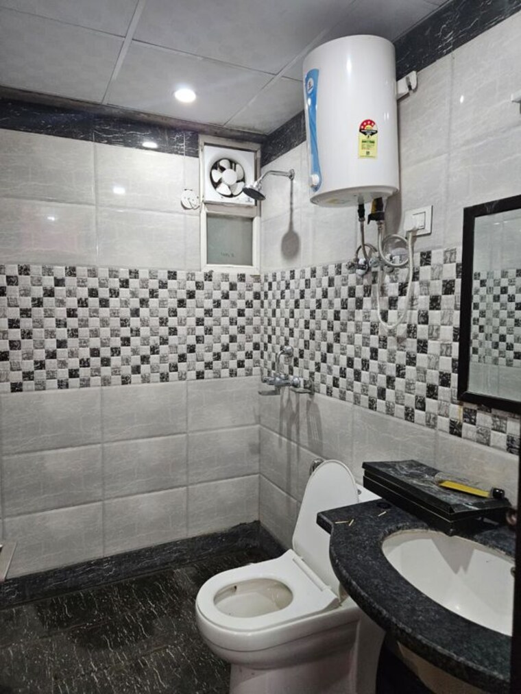 Master Bedroom, saya-gold-avenue 2 Bedroom 1080 Sq.Ft. Apartment In Vaibhav Khand Ghaziabad 9917730