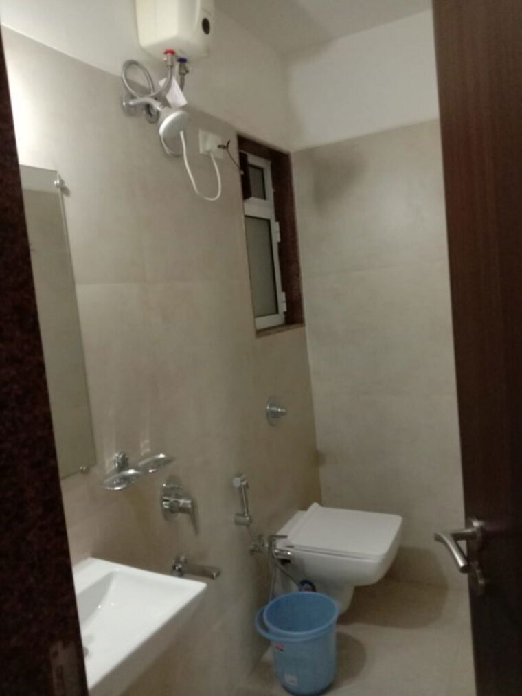 Bathroom, puranik-rumah-bali 1 Bedroom 425 Sq.Ft. Apartment In Ghodbunder Road Thane 9917753