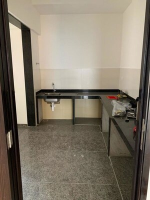 Kitchen in 3.5 BHK Apartment at Kalpataru Radiance, Goregaon West – for Rent