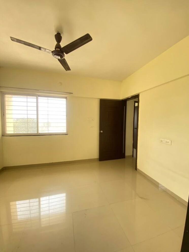 Room, sara-metroville 2 Bedroom 1050 Sq.Ft. Apartment In Punawale Pune 9917734