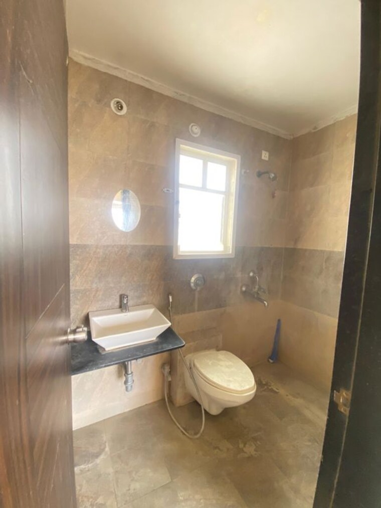 Bathroom, sara-metroville 2 Bedroom 1050 Sq.Ft. Apartment In Punawale Pune 9917734