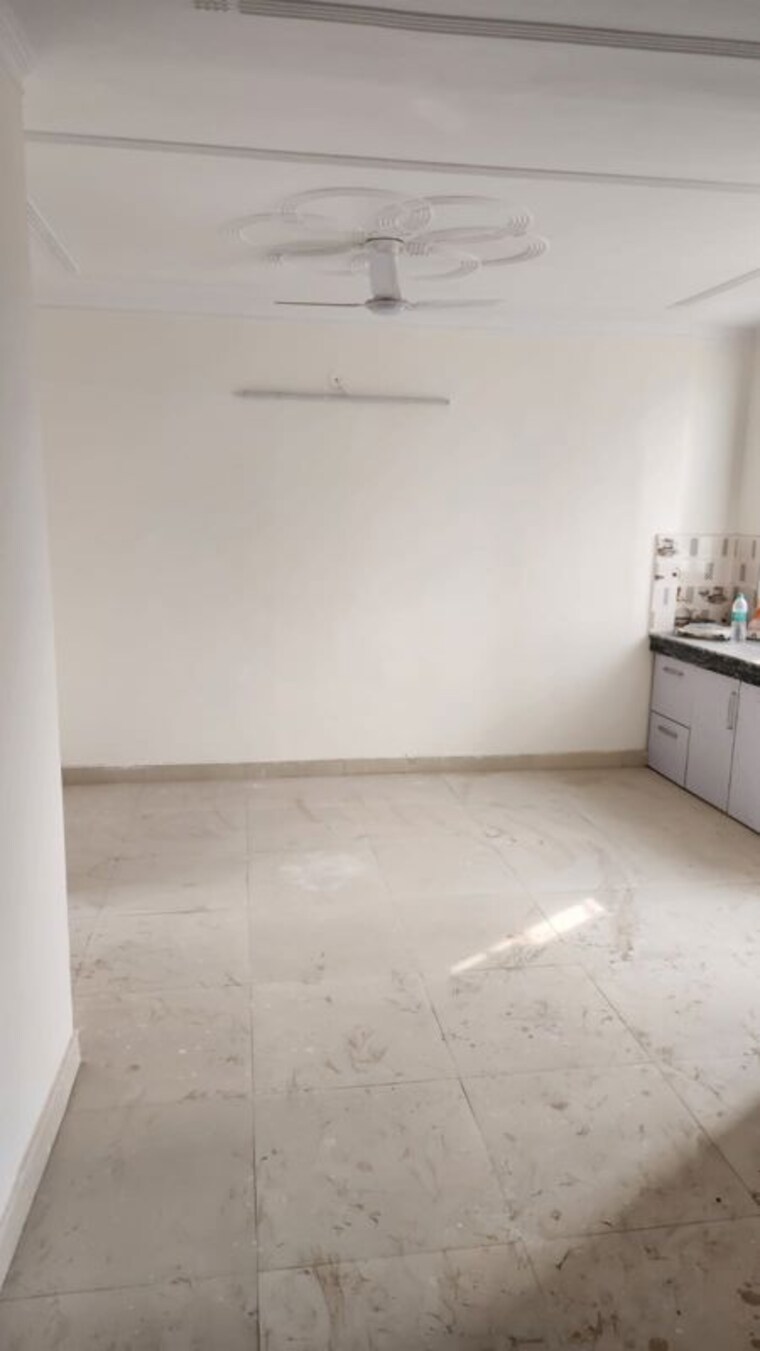 Room, saket 1 Bedroom 590 Sq.Ft. Builder Floor In Saket Delhi 9917816