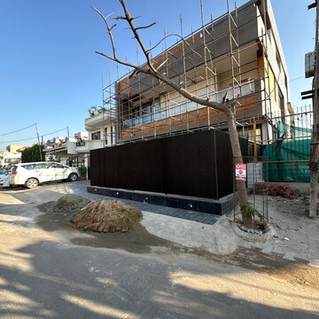 6 BHK Villa For Sale in Sector 17