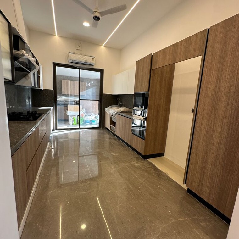 Kitchen, sector 17 6 Bedroom 375 Sq.Yd. Villa In Sector 17 Panchkula 9917883