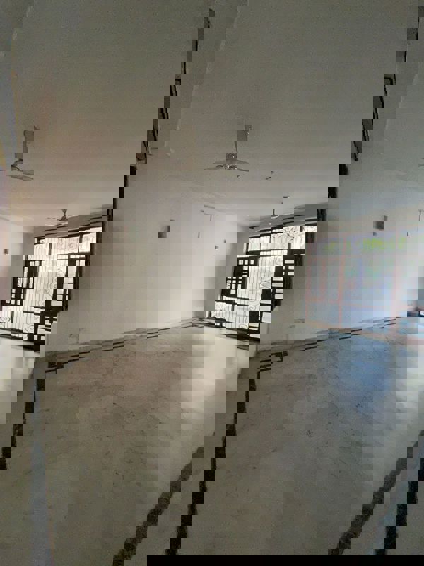 6+ BHK + Pooja Room,Servant Room,Study Room,Extra Room Villa For Sale in DLF Atria