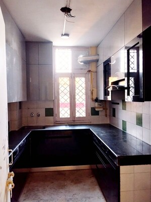 Kitchen in 3.5 BHK Apartment at Sector 56 – for Rent