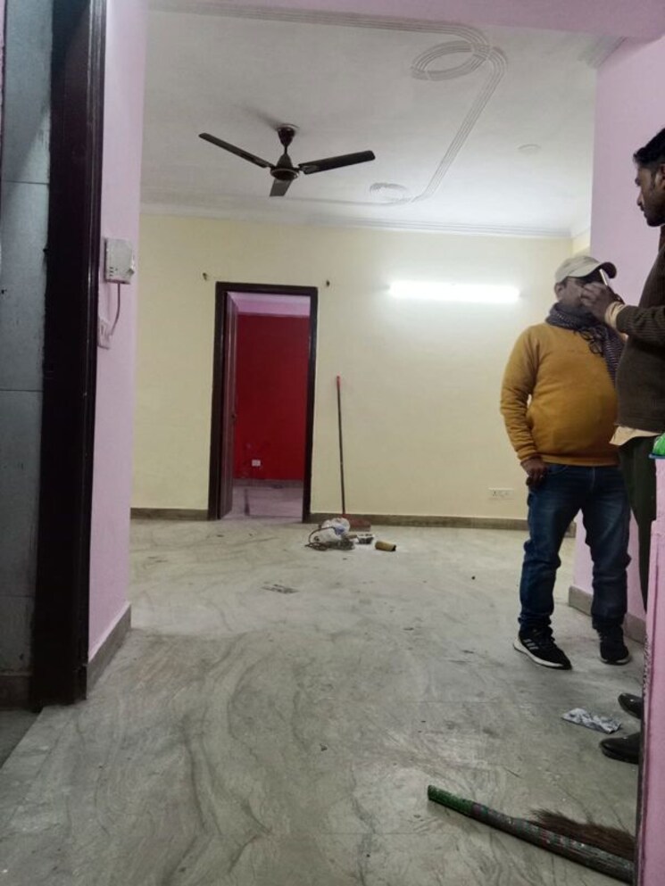 Room, neb sarai 2 Bedroom 850 Sq.Ft. Builder Floor In Neb Sarai Delhi 9918066