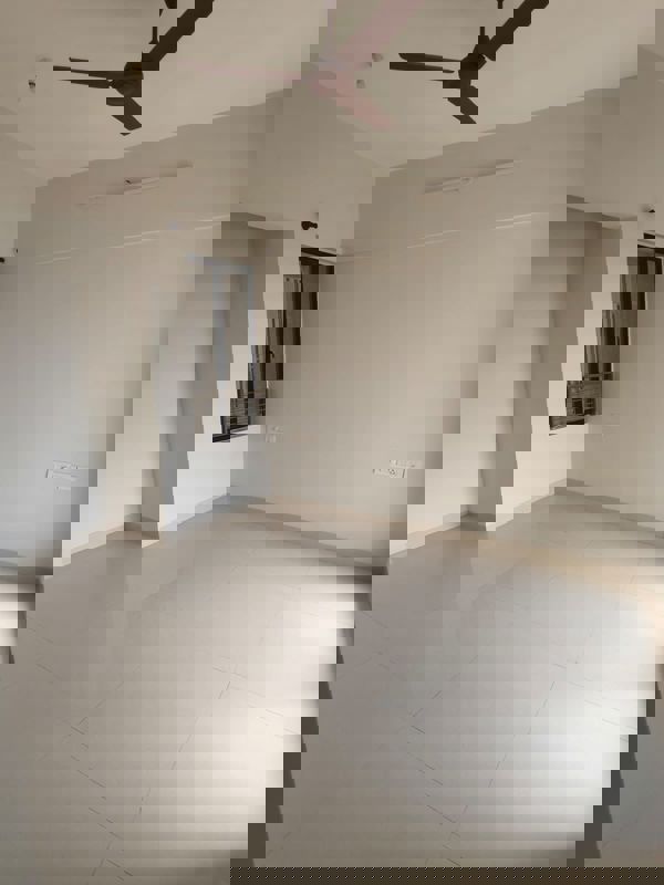 2 BHK Apartment For Rent in Rustomjee Meridian