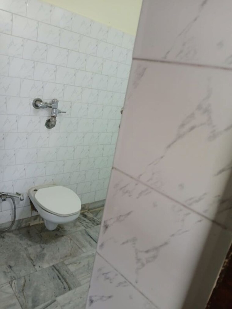 Bathroom, sector 36 2 Bedroom 1011 Sq.Ft. Builder Floor In Sector 36 Chandigarh 9917964