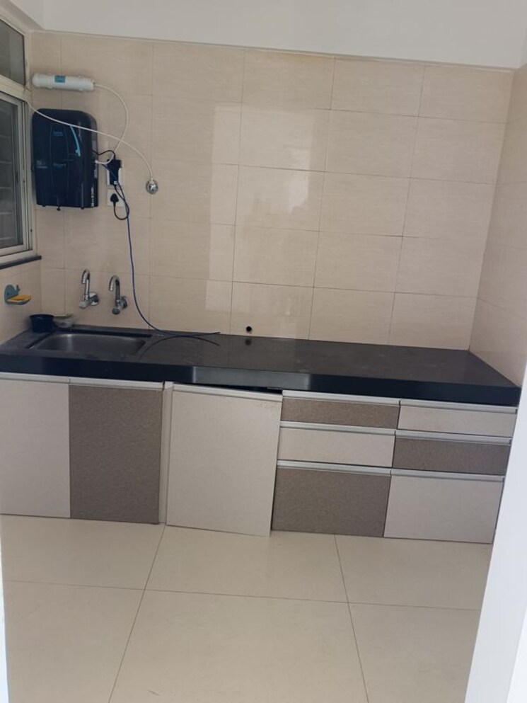 Kitchen, kohinoor-reina 2 Bedroom 1000 Sq.Ft. Apartment In Kondhwa Pune 9918125