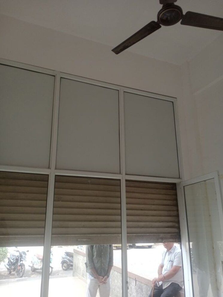 undefined, sahakar-premier Commercial Shop 200 Sq.Ft. In Mira Road Thane 9918130