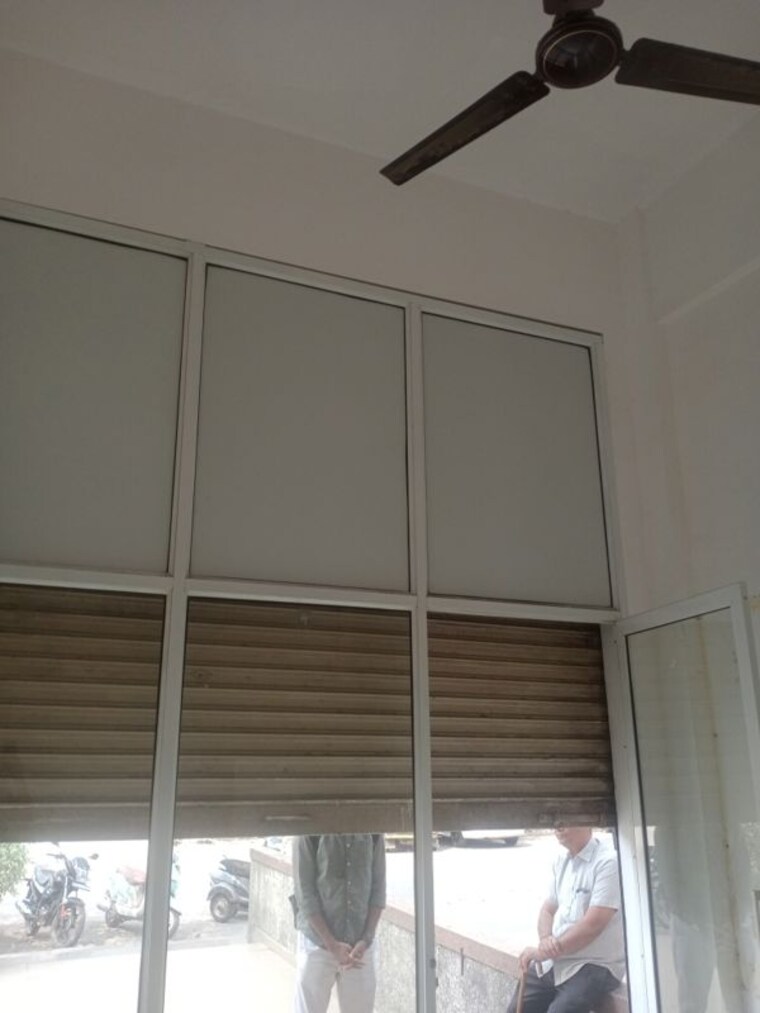 undefined, sahakar-premier Commercial Shop 200 Sq.Ft. In Mira Road Thane 9918130