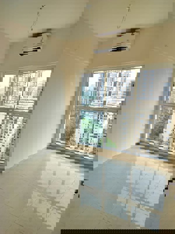 2 BHK Apartment For Rent in LnT Veridian