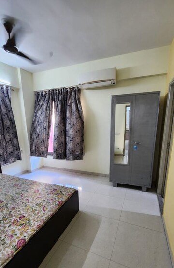 Bedroom in 2 BHK Apartment at Prahlad Nagar – for Rent